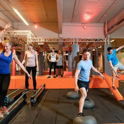 Balance-Training in der Ninja Sports Arena